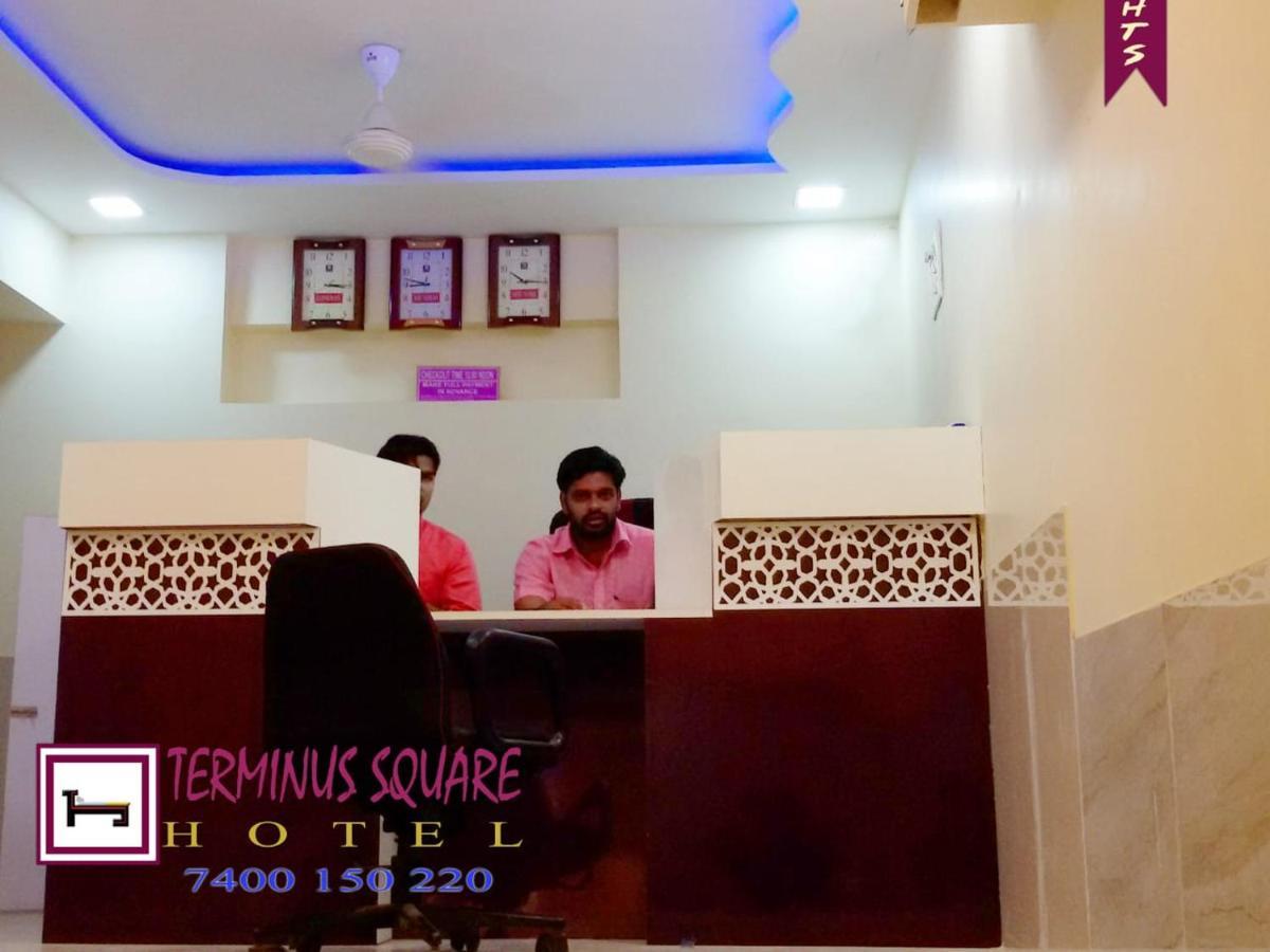 Hotel Terminus Square Kurla Exterior foto