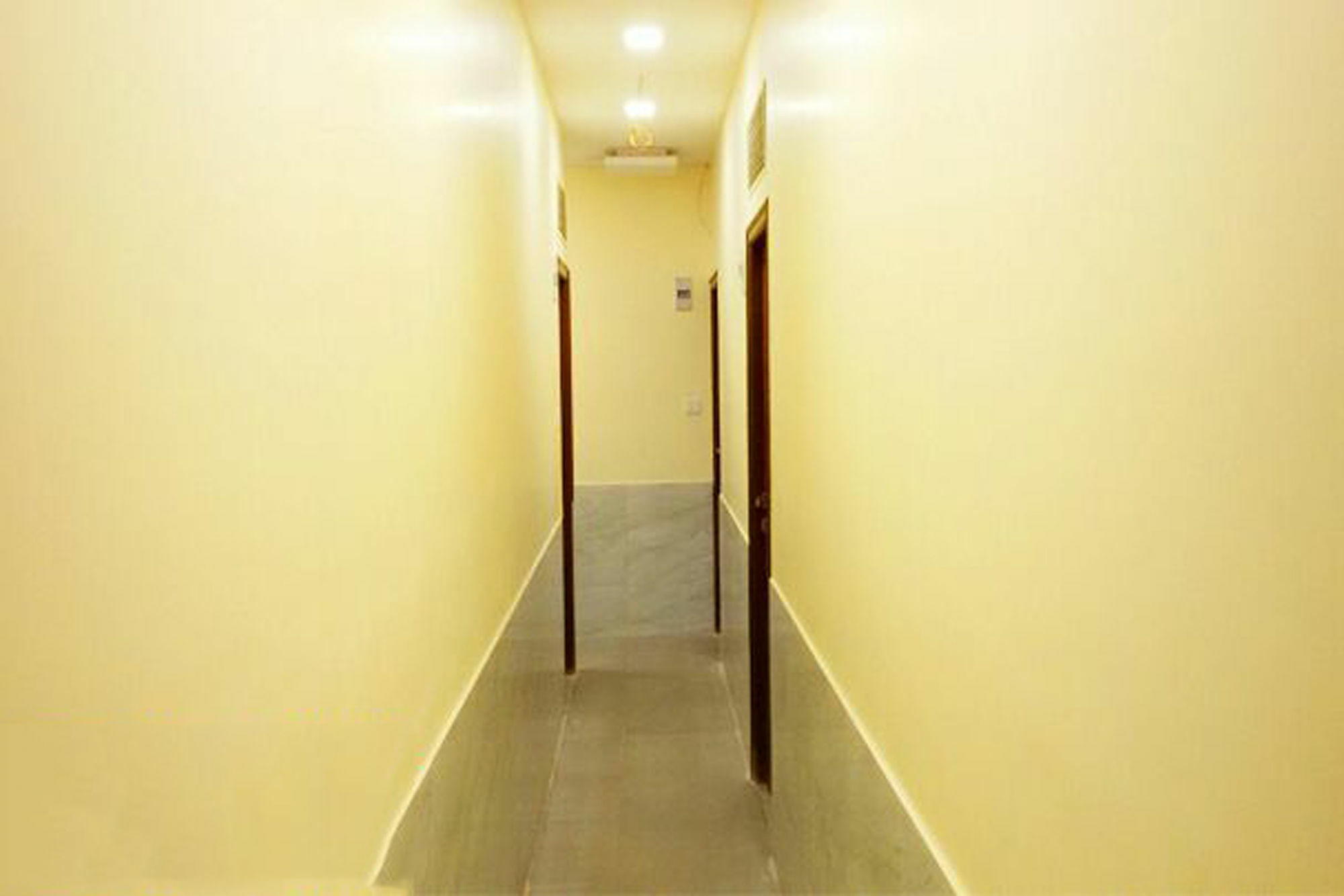 Hotel Terminus Square Kurla Exterior foto