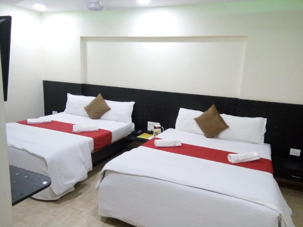 Hotel Terminus Square Kurla Exterior foto